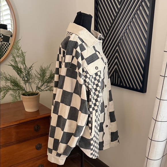 BiBi Checkerboard Shacket in Black & Cream medium - Picture 3 of 13